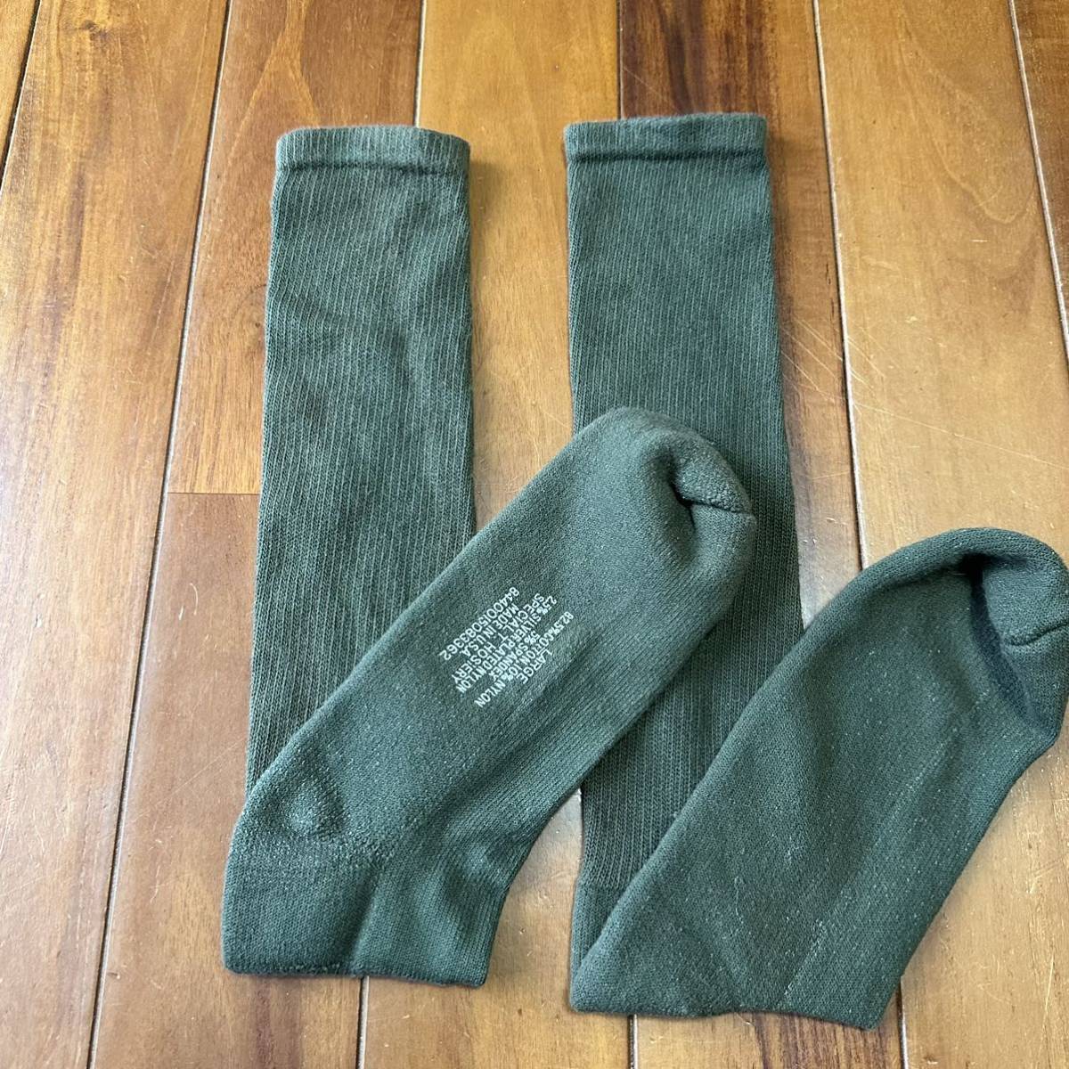 沖縄 米軍放出品 GI BOOTS SOCKS ブーツソックス アウトドア ミリタリー OD LARGE (管理番号J71)_画像1