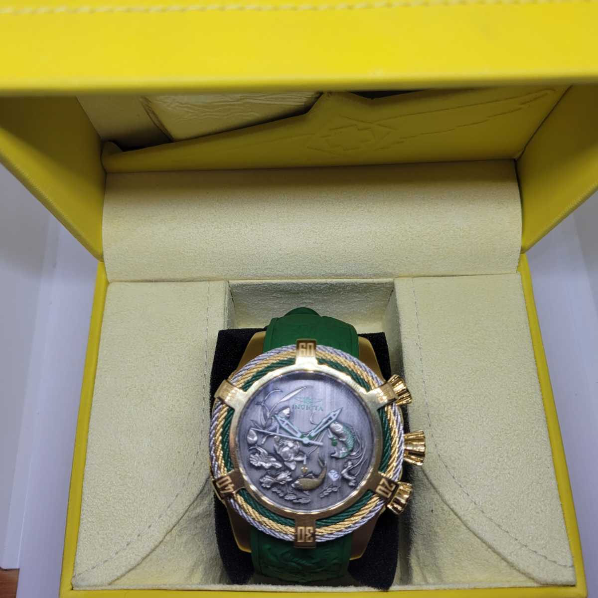 Invicta インビクタ 25599 53 8mm ボルト ゼウス クロノグラフ Invicta インビクタ 25599 53 8mm ボルト ゼウス クロノグラフ
