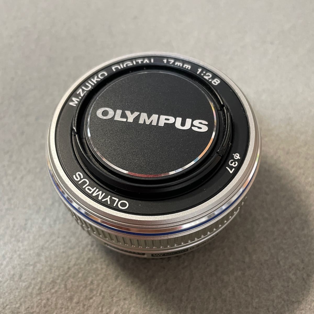 OLYMPUS 単焦点レンズ DIGITAL シルバー 17mm F1.8 カメラ・ビデオ