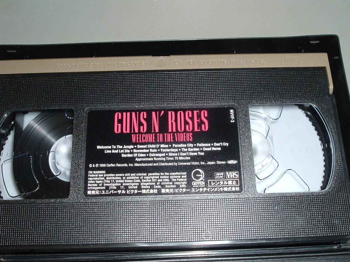 ★GUNS N' ROSES / WELCOME TO THE VIDEOS ガンズ・アンド・ローゼズ/ ウェルカム・トゥ・ザ・ビデオ★VHSビデオ　７０分★貴重レア！_画像4