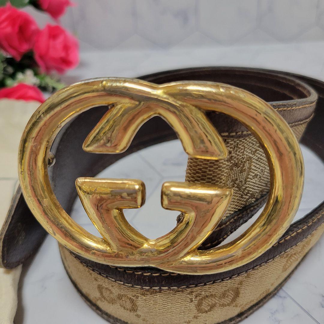 GUCCI 総柄 GCロゴ ゴールドバックル ベルト スーツ パンツに く