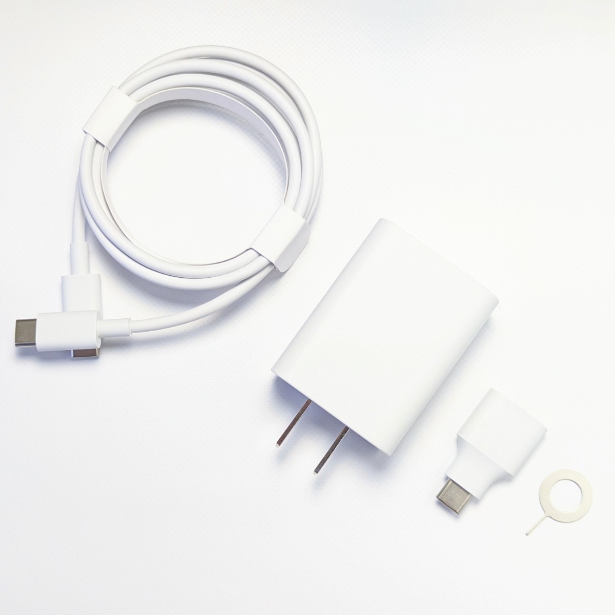 Google製/Pixel 4a純正 付属品セット/充電器・ケーブル・USB Google製/Pixel 4a純正 付属品セット/充電器・ケーブル・USB