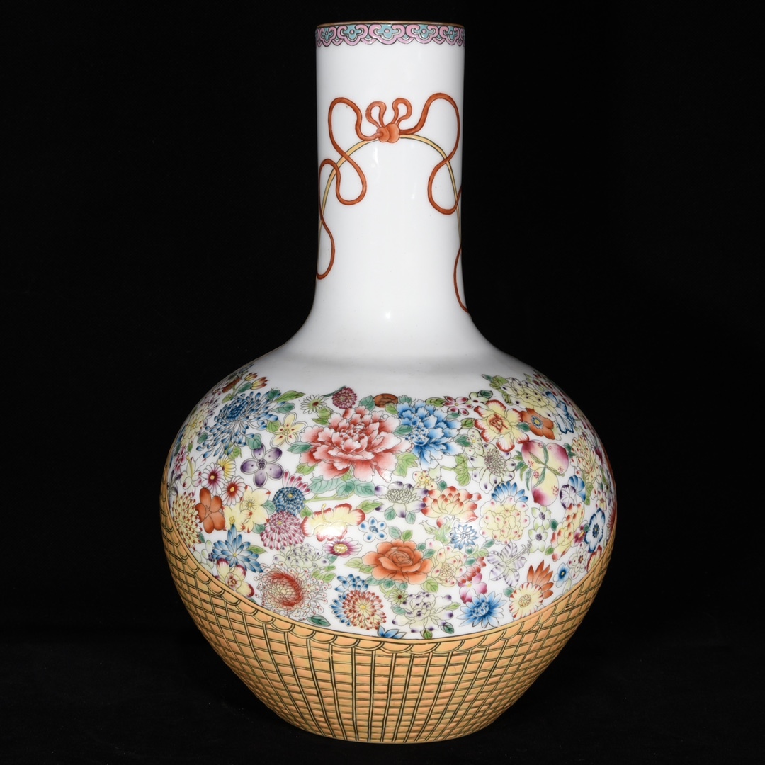 ☆大清乾隆年製款 粉彩萬花花卉紋 天球瓶☆高さ37cm 直径24cm 陶芸