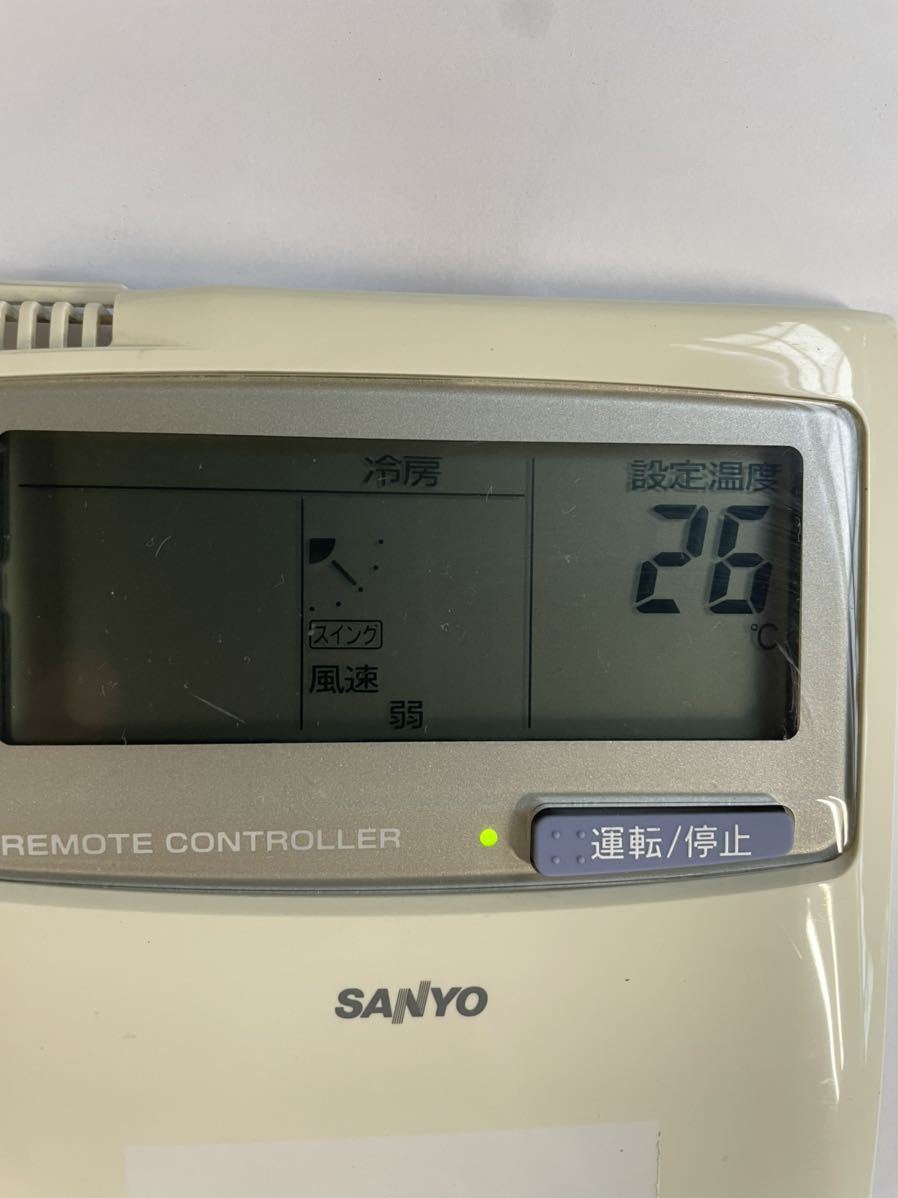 （453）SANYO サンヨー 業務用 パッケージ リモコン RCS-SH80U 業務用エアコンリモコン 中古 通電確認済み 送料一律210円_画像2
