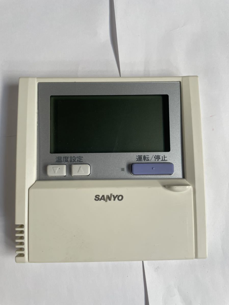 （467）SANYO サンヨー 業務用 パッケージ リモコン ＲＣＳ－ＳＨ８０ＥＱ　業務用エアコンリモコン 中古 通電確認済み 送料一律210円_画像3