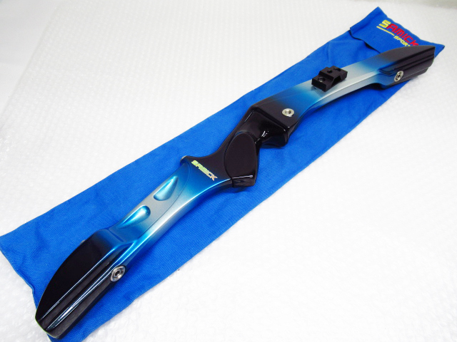 アーチェリー用品 一式 SAMICK サミック ハンドル / SHIBUYA アーチェリー用品 一式 SAMICK サミック ハンドル / SHIBUYA