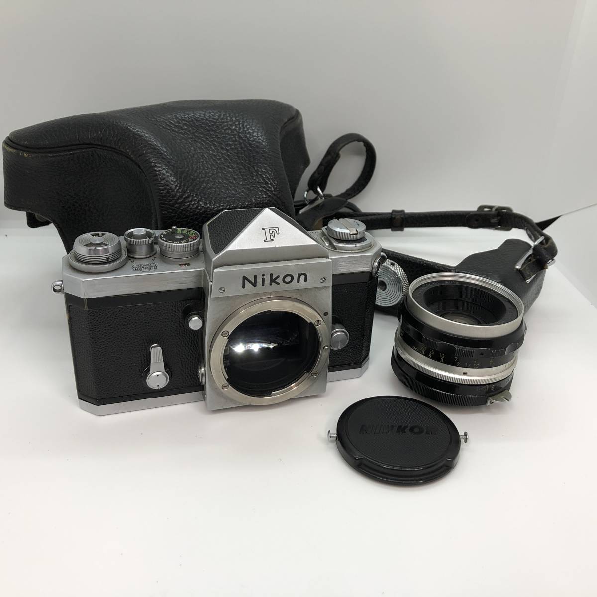桜の花びら(厚みあり) 激レア‼️NikonF - フィルムカメラ
