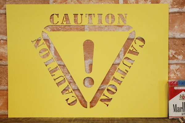 Caution ！ マーク 入り ステンシル 型紙 ◆ シート スプレー 塗装 危険 警告 大_画像1