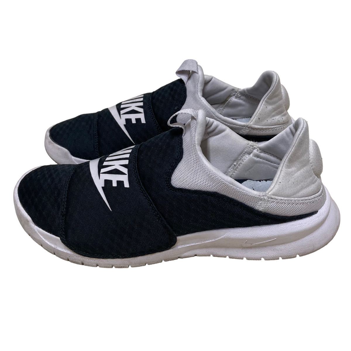 新作爆買い Nike Slpスニーカーの通販 By ブラック S Shop ナイキならラクマ Nike ベナッシ 好評在庫あ 新作爆買い Nike Slpスニーカーの通販 By ブラック S Shop ナイキならラクマ Nike ベナッシ 好評在庫あ