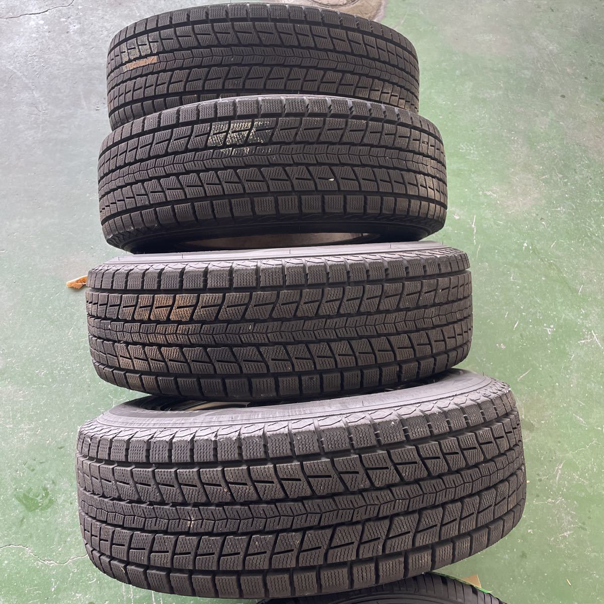バリ山9部 ダンロップ ウィンターマックス SJ8 215/70R16 4本