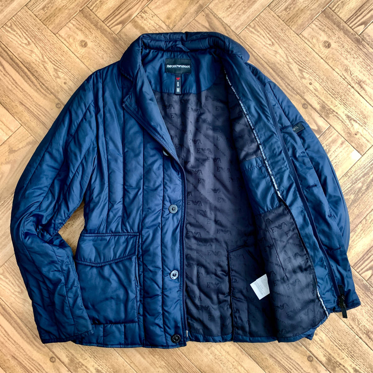 A12『エンポリオアルマーニ EMPORIO ARMANI』肌触り抜群のナイロン