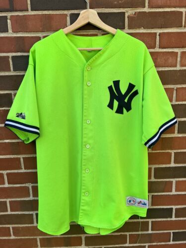 Vintage New York Yankees MLB Neon 90’s Majestic Baseball Jersey Size XL 海外 即決