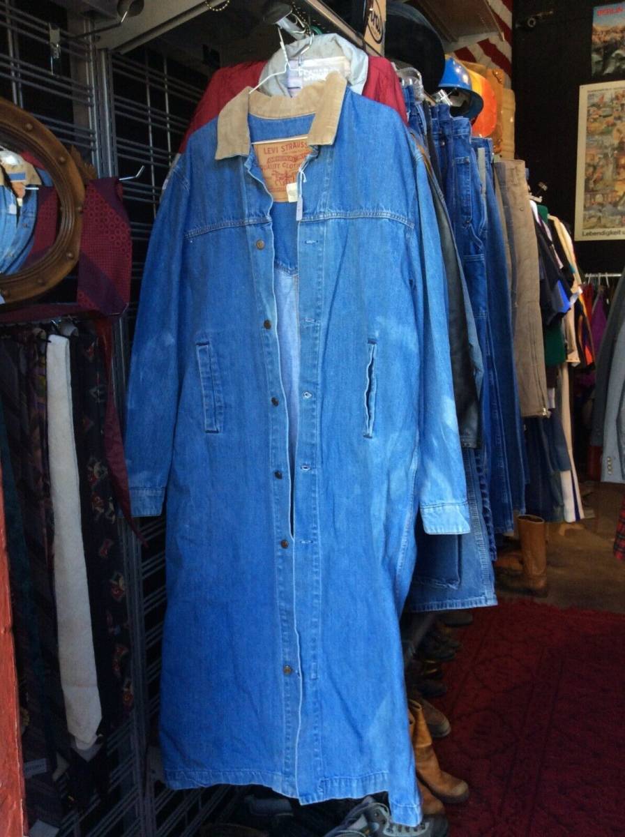 Vintage Levis Men's Sz L Denim Barn Coat Duster Corduroy Collar Jacket USA Made 海外 即決