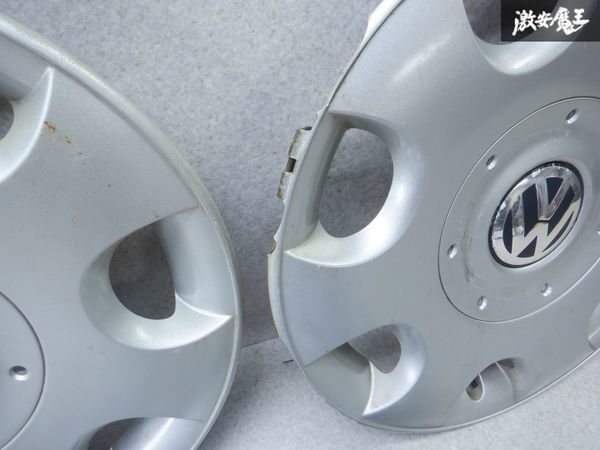 VW 純正 16インチ スチール用 ホイールキャップ 3枚 セット ホイールカバー 補修 スペア 1T0 601 147 B 棚2G12