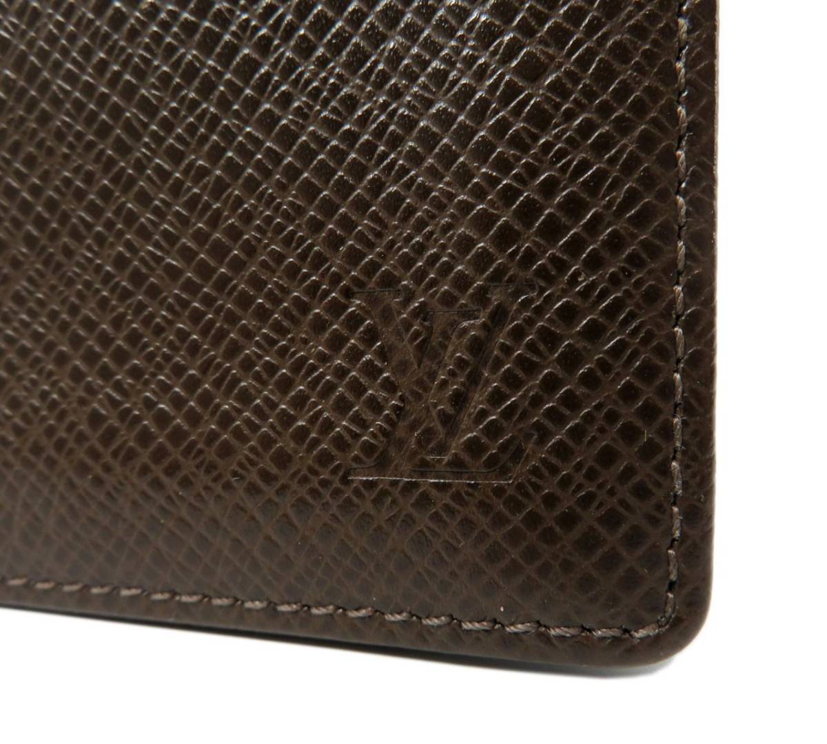7032 美品 LOUIS VUITTON ルイヴィトン タイガ ポルト カルト クレディ