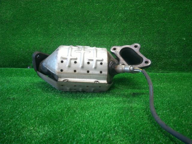 ルークス DBA-ML21S 触媒 ZED 20910-4A00M ルークスターボ 6角形 ルークス DBA-ML21S 触媒 ZED 20910-4A00M ルークスターボ 6角形