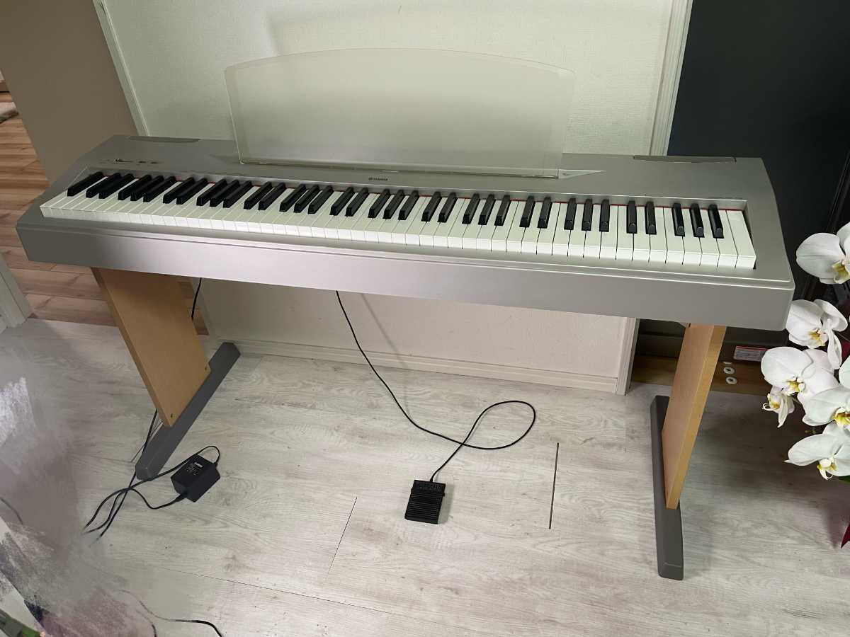 Yahoo!オークション - YAMAHA 電子ピアノ p-60 送料2500円 東京池...