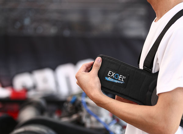 新品 即決】EXGEL エクスジェル ドライカーボンベスト17 M 大人用 新品 即決】EXGEL エクスジェル ドライカーボンベスト17 M 大人用