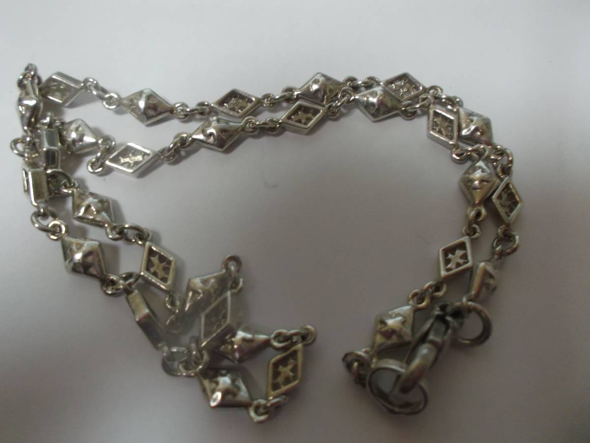 Loree Rodkin Loree Rodkin Miku sdo diamond Shape do open Cross chain SV silver necklace 