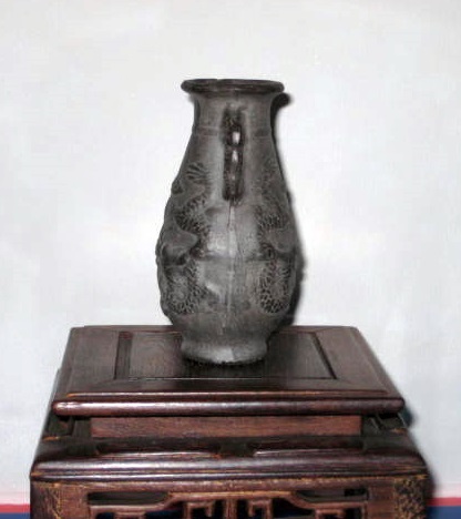 中国 　玉双龍紋土瓶壷　出土品　高さ 10cm_画像5