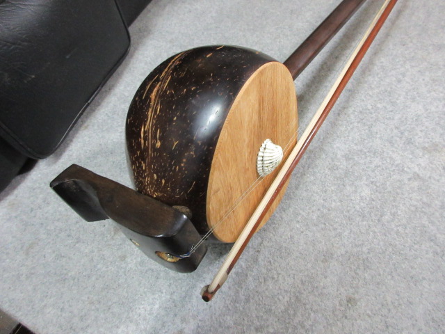 [ writing ]21864 kokyu two . month koto loquat . front Satsuma traditional Japanese musical instrument folk song koto 