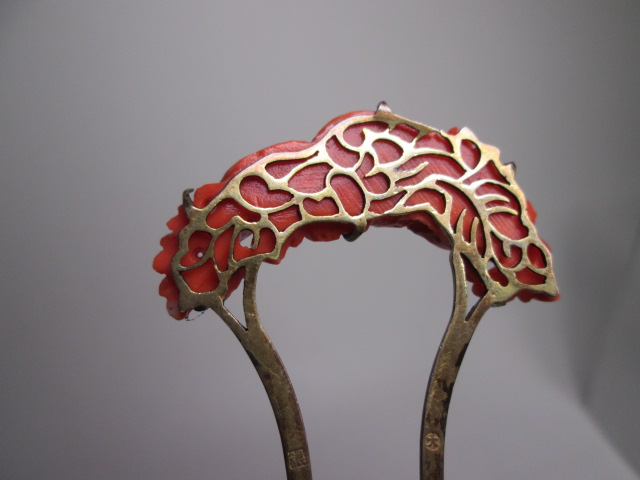 【江月】アンティーク・銀製 本珊瑚 牡丹の花彫刻のかんざし 共ケース付 11,45g_画像5