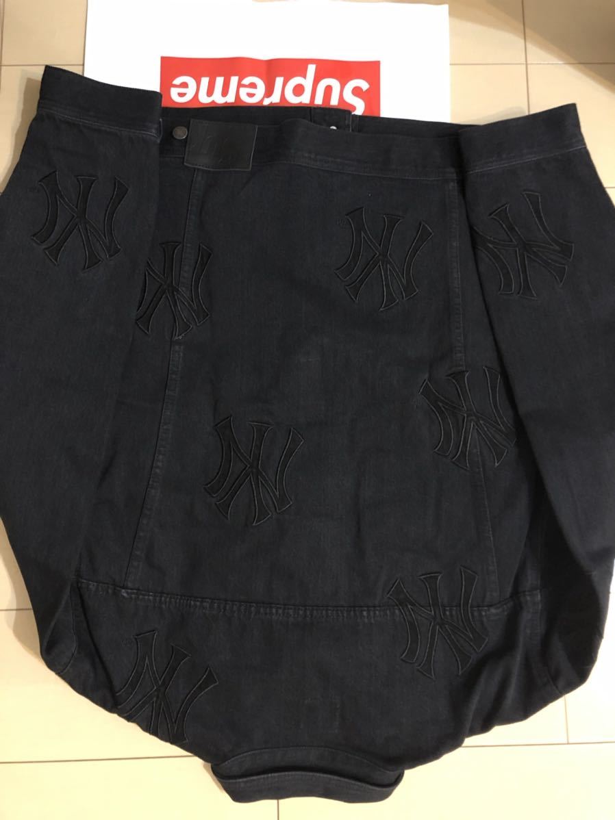 Supreme New York Yankees Denim Trucker Jacket Black Gジャン Supreme New York Yankees Denim Trucker Jacket Black Gジャン