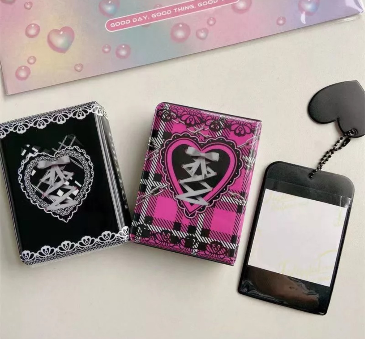 新品 ブラック ハート トレカホルダー韓国作家 コレクトブック 新品 ブラック ハート トレカホルダー韓国作家 コレクトブック
