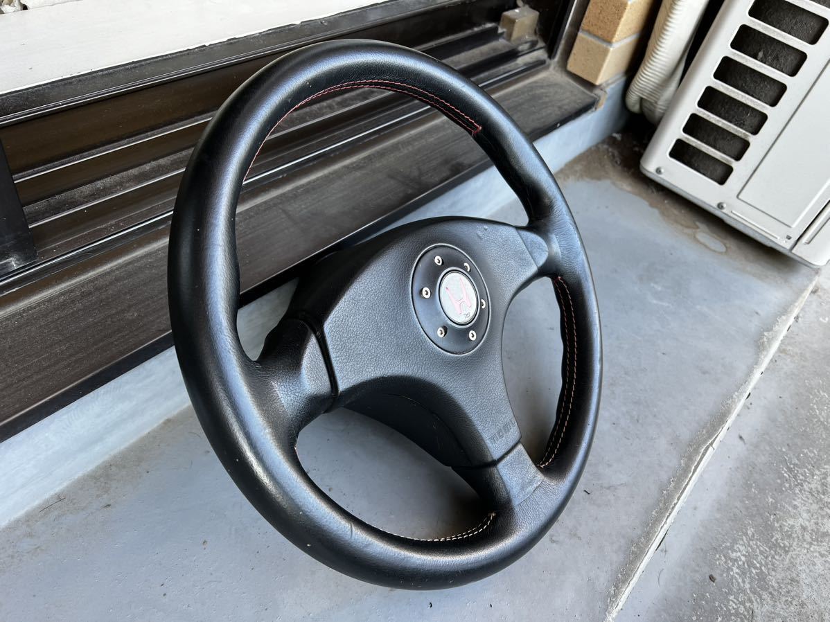 美品 MOMOステアリング DC2 インテグラ ホンダ HONDA 純正 ハンドル