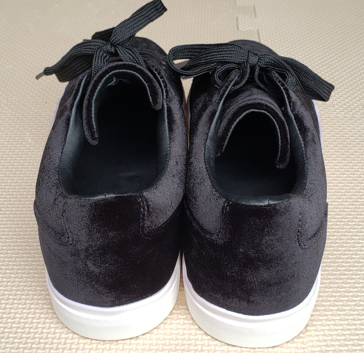 新品 タグ付 】 ZARA ザラ スエード スニーカー シューズ 靴 新品 タグ付 】 ZARA ザラ スエード スニーカー シューズ 靴