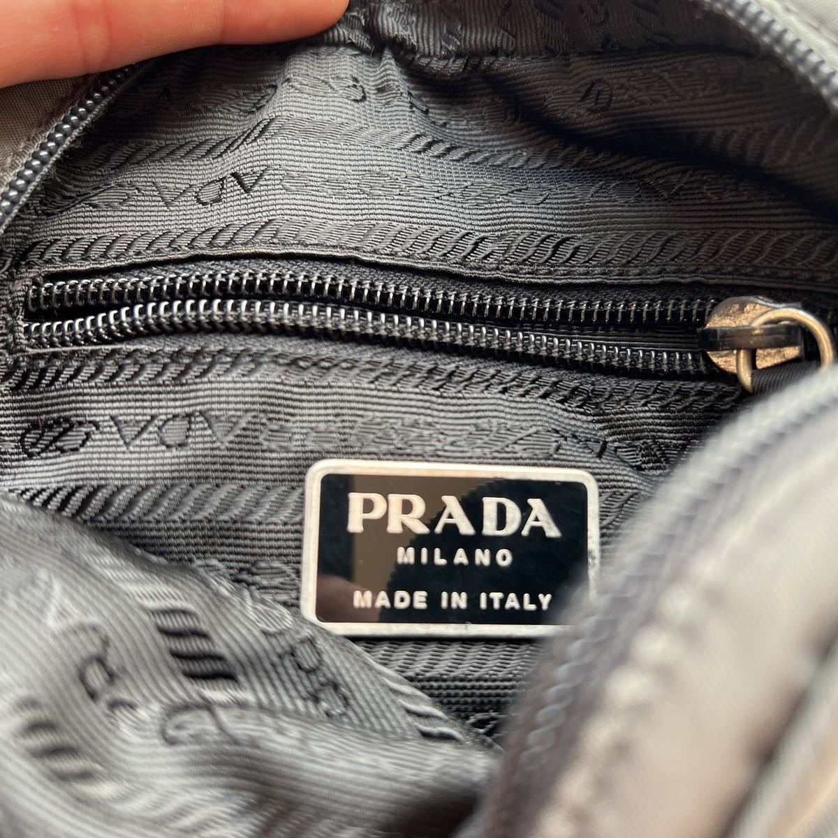 2000s Prada sport archive body bag vintage プラダ　ビンテージ ボディバッグ　ショルダーバッグ　90年代　 アーカイブ　プラダスポーツ