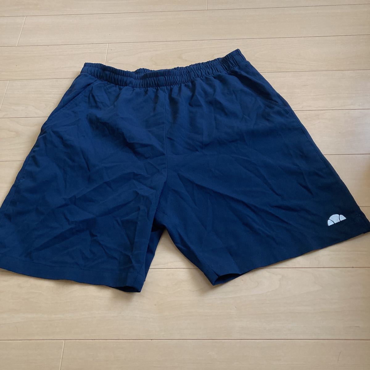 ellesse ハーフパンツ Sサイズ　バドミントン　テニス_画像1