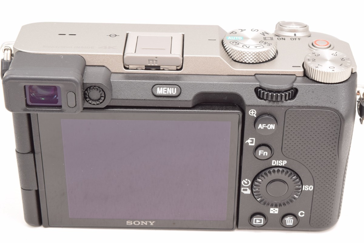  新品級 ショット数わずか SONY ILCE-7CL ミラーレス 一眼 デジタル カメラ レンズキット