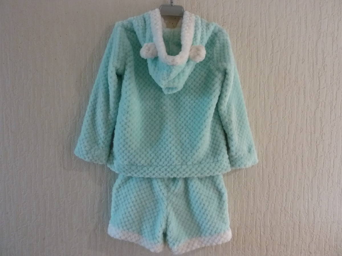 *.... warm top and bottom set [ pretty ear attaching hood ]* mint green series * girls girl size 120* feel of highest * comfortable eminent * used beautiful goods *