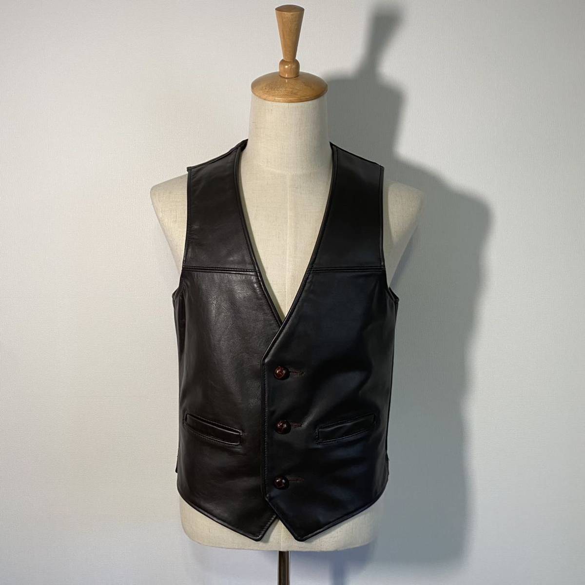 お買得】 schott ショット ベスト【M】 バイカー スエード お買得】 schott ショット ベスト【M】 バイカー スエード