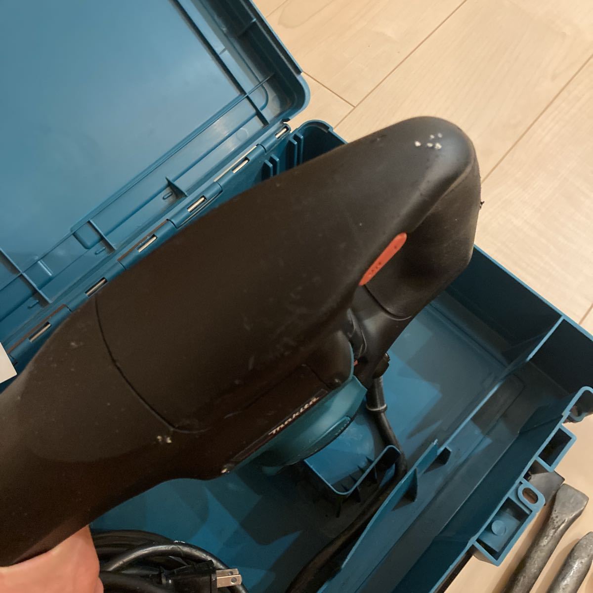 動作確認済 マキタ電動ハンマー makita ハツリハンマー HM0860C SDS