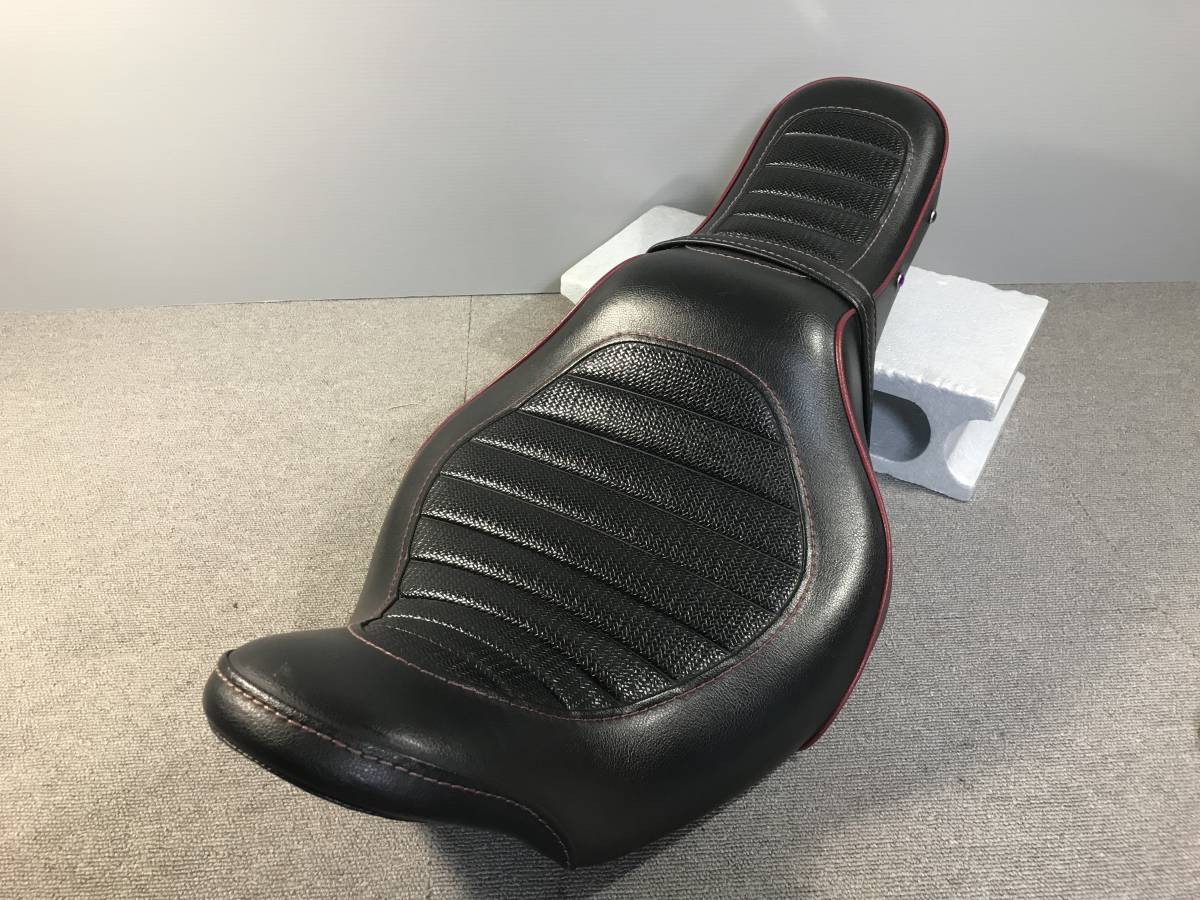 管理番号01522 ハーレー ツーリングモデル 08- K&H キング&クイーン シート S-5123 タックロール 【週末クーポン適用下さい】