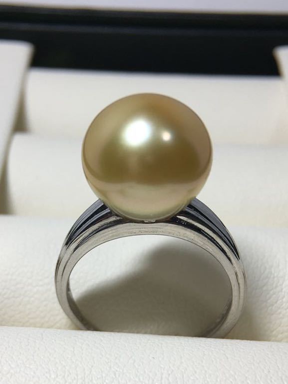  large grain 12.5mm Golden pearl White Butterfly south . pearl ring 