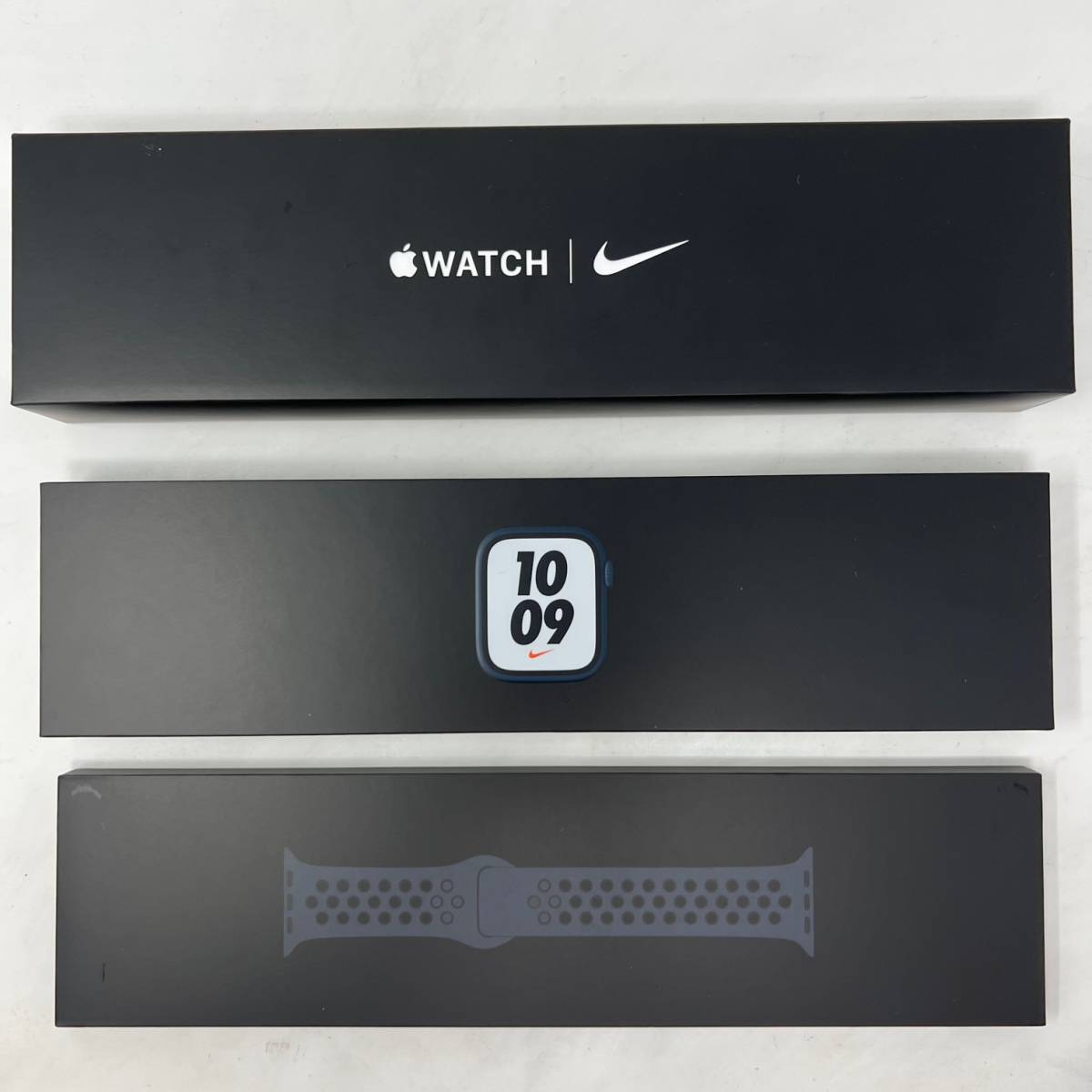 新品 Apple Watch Nike Series 7 GPSモデル 41mm MKN43J/A