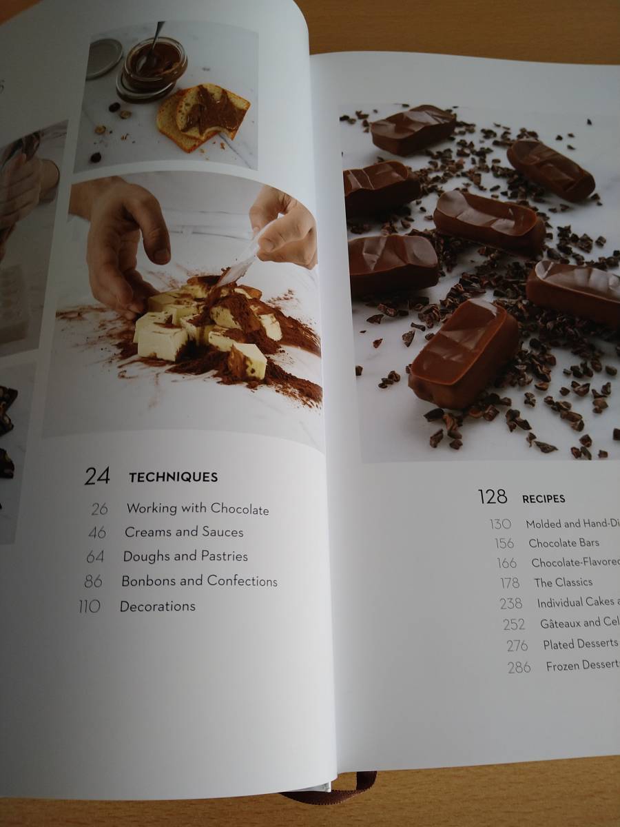 洋書・Ferrandi Paris Chocolate・フランスの名門料理学校フェランディのチョコレートとチョコレート菓子の料理本です_画像2