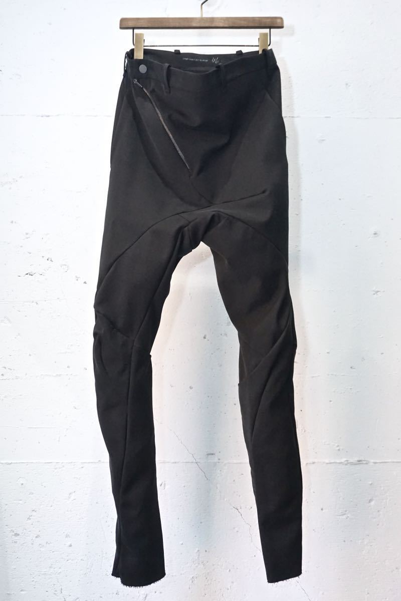 売上実績NO.1 Leon サルエルスキニーパンツ 立体裁断 21ss blanck