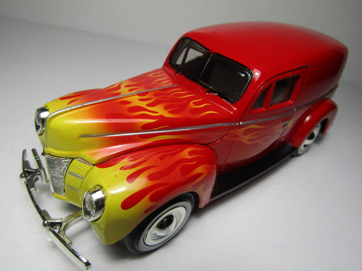 FORD 1/24 フォード フレイムス デリバリー バン 1940 V8 Sedan Delivery Hot Rod ホットロッド Moon アメリカンマッスル ホワイトリボン_画像9