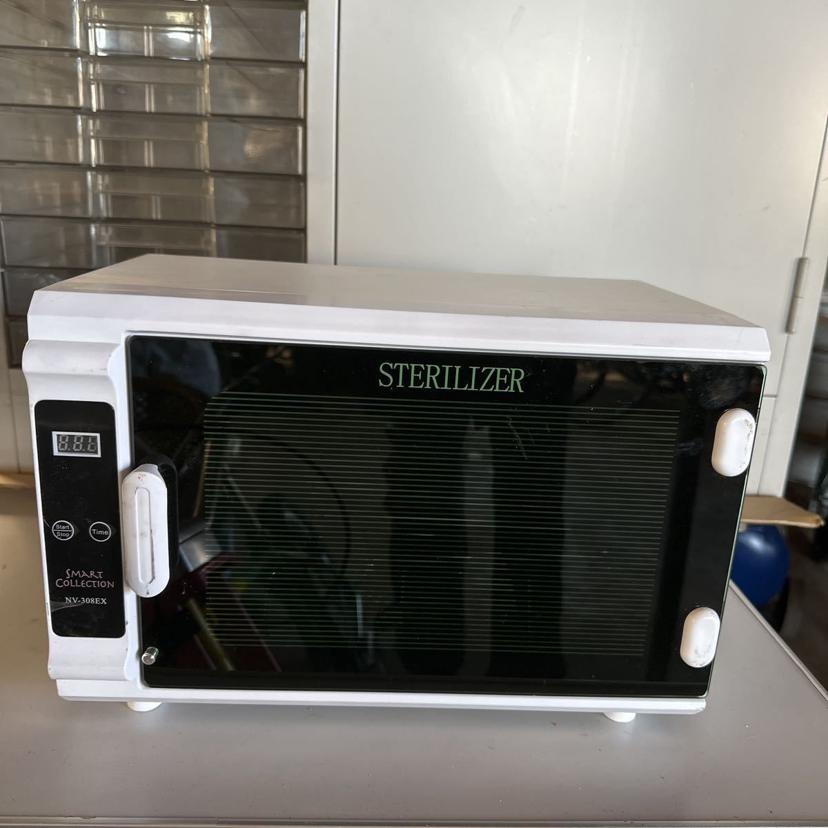 ステリライザー タイマー付き紫外線消毒器 ビューティーガレージ NV