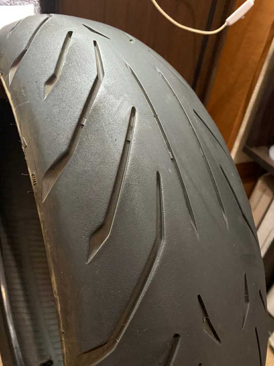 中古MCタイヤ 2019年製造 PIRELLI ANGEL GTⅡ 180/55ZR17 パンク修理痕あり ピレリ エンジェル 180 55 17 2819 A1970_画像3