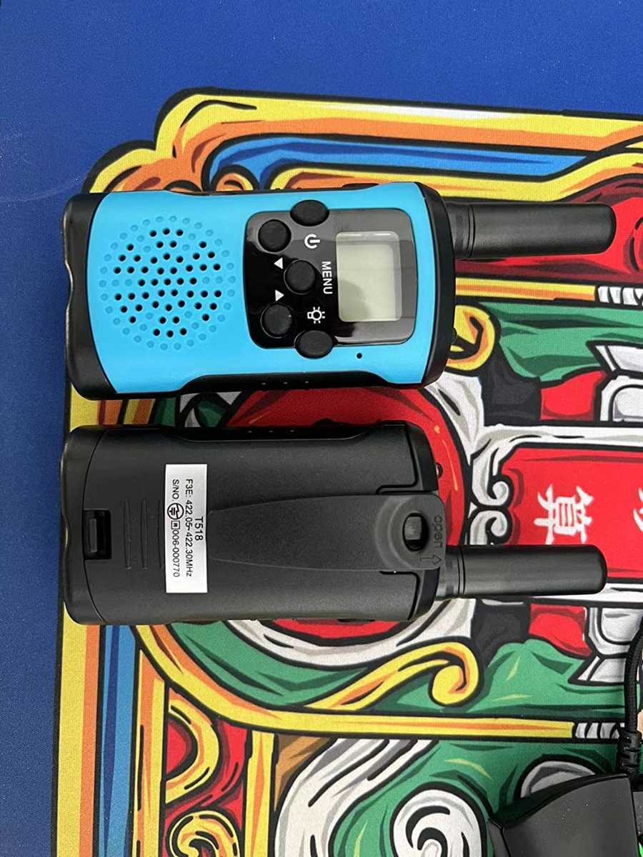 新品 特定小電力 トランシーバー 2台セット 免許不要 通信距離 新品 特定小電力 トランシーバー 2台セット 免許不要 通信距離