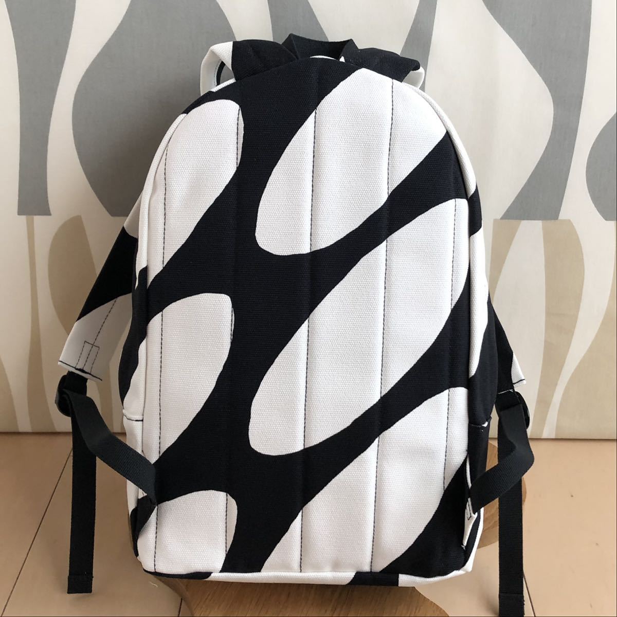 新品 marimekko HILJAA LINSSI マリメッコ ヒルジャ リンッシ リュック バックパック