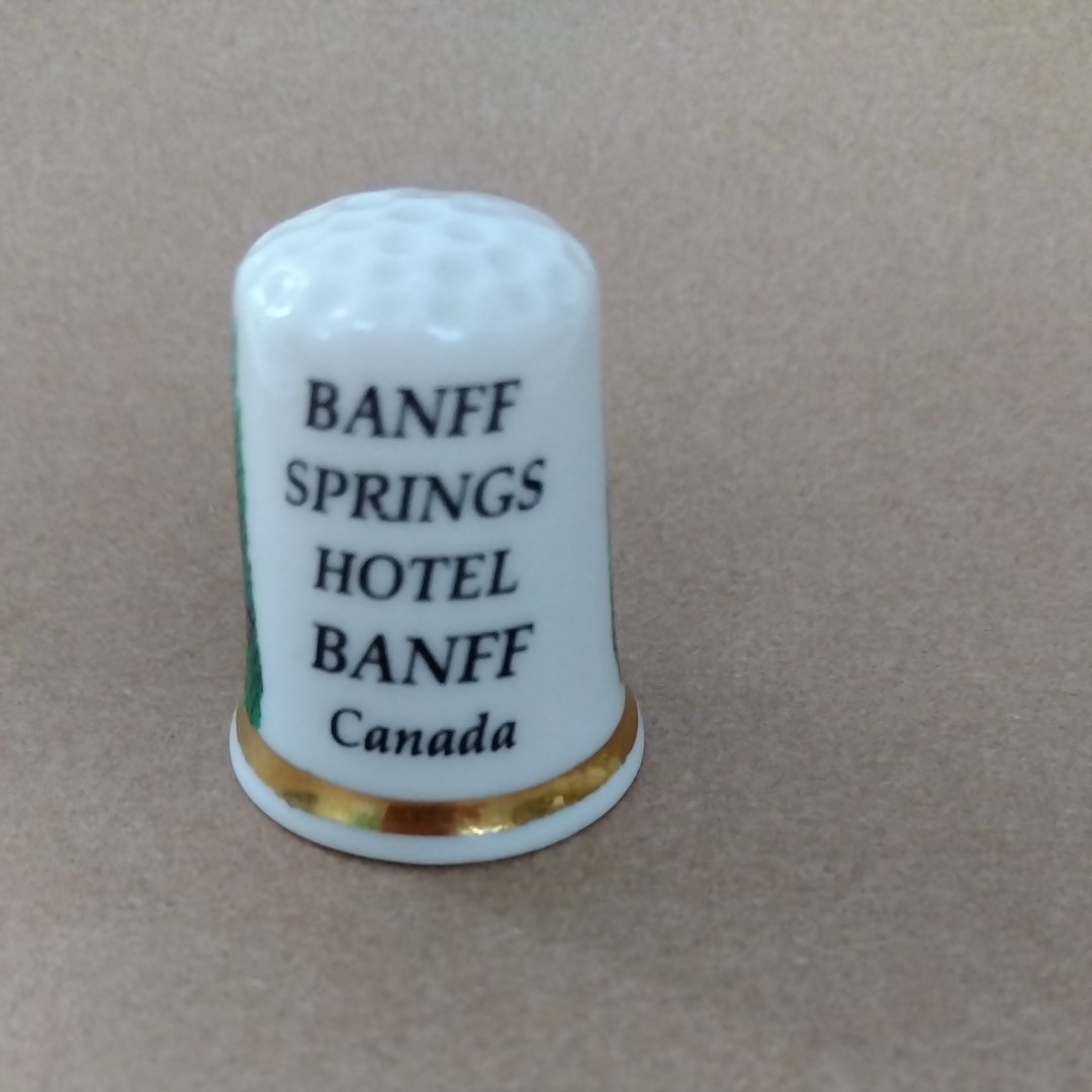 バンフスプリングスホテル　カナダ　シンブル　指貫　指ぬき　陶器製