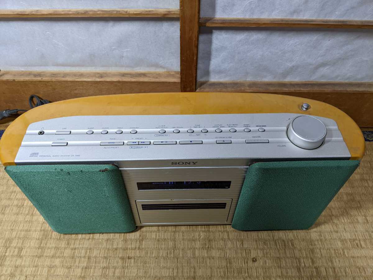  rare SONY ZS-2000 CD radio used Junk 