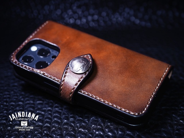 iPhone14 case (14pro*proMAX*14Plus for made . possible ) hand .. saddle leather Vintage dyeing Brown notebook type double faced 