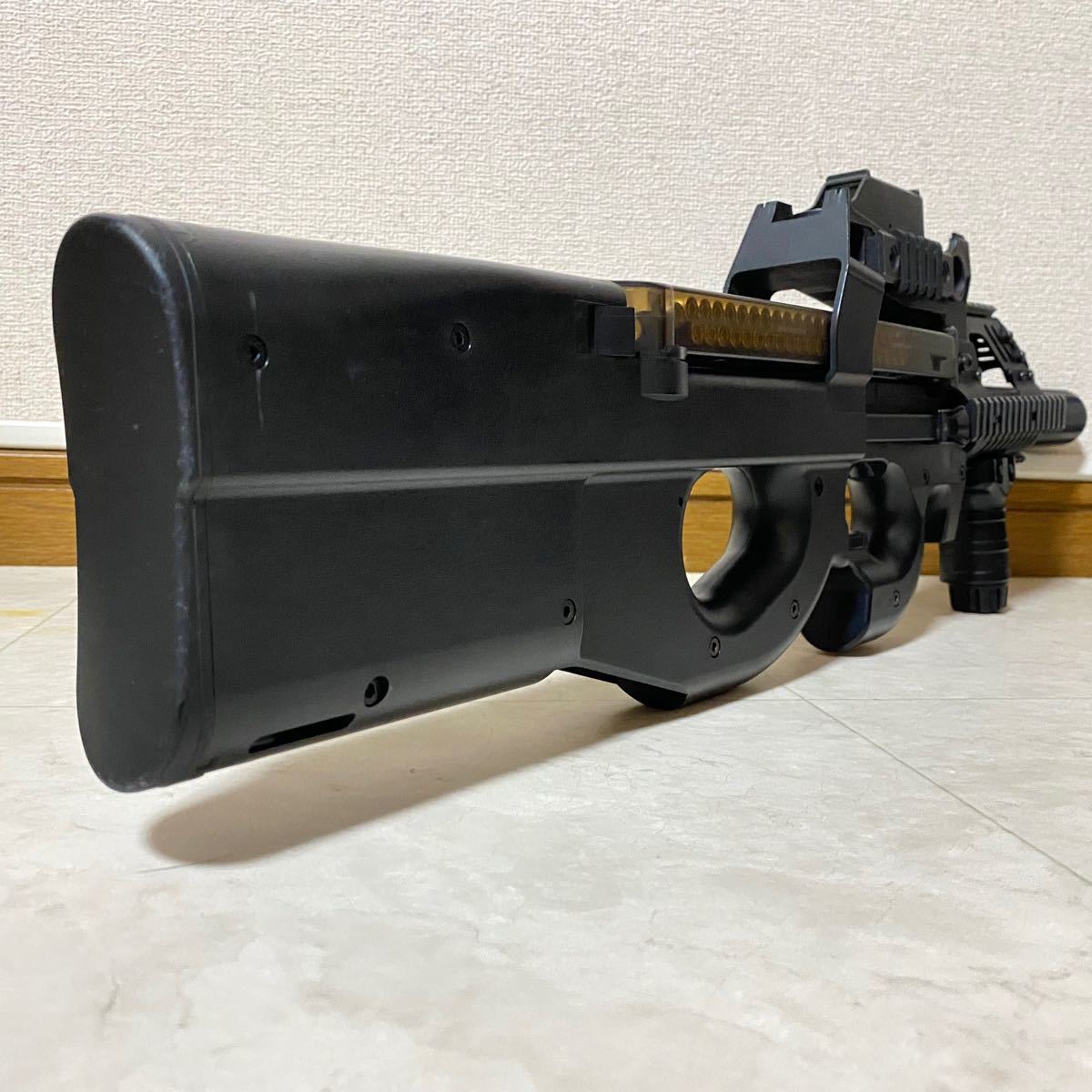 東京マルイ P90 カスタム 電動ガン|Yahoo!フリマ(旧PayPayフリマ) 東京マルイ P90 カスタム 電動ガン|Yahoo!フリマ(旧PayPayフリマ)